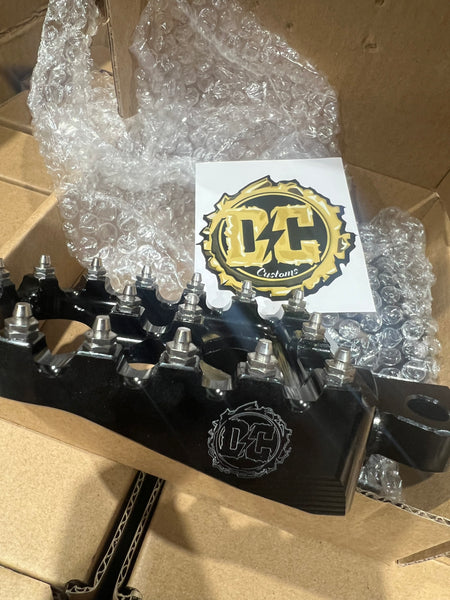 CNC Wide Foot Pegs  (360° Roating Style)